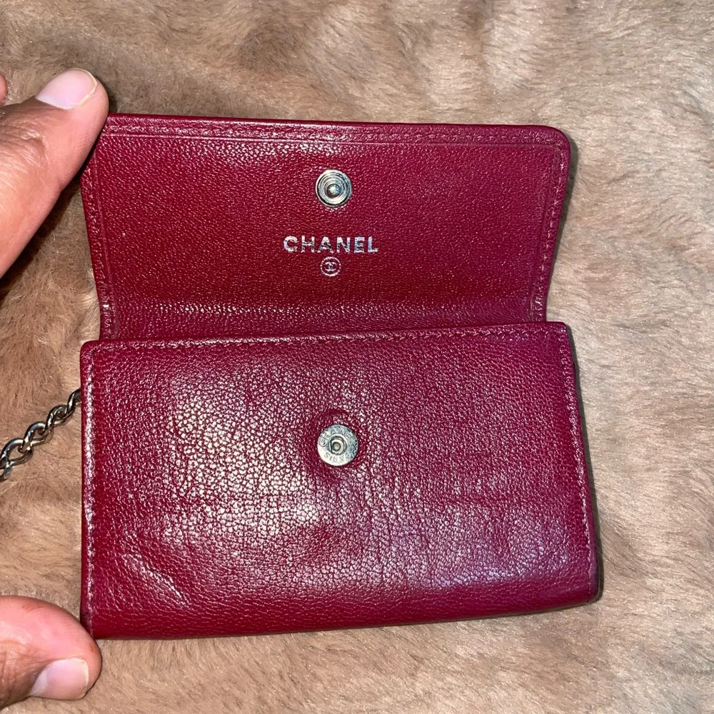 CHANEL Red Leather Keychain Accessory - Picture 5 of 9